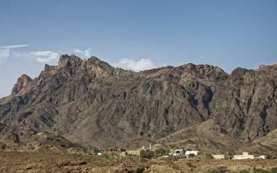 6 prednosti i 3 nedostatka korištenja licitiranja za ime brenda u PPC strategiji (primjeri)